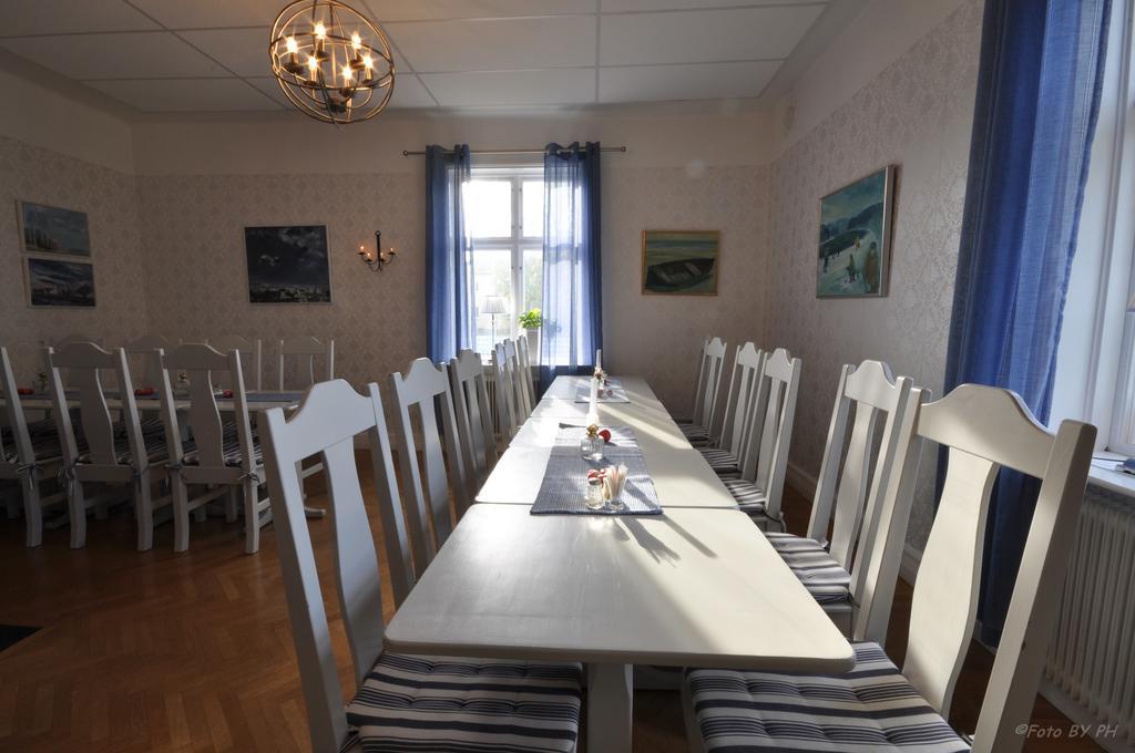 Pensionat Praestgarden Töreboda Buitenkant foto